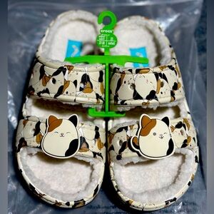 Crocs Unisex-Adult Squishmallows Cam Cozzzy Sandals NWT